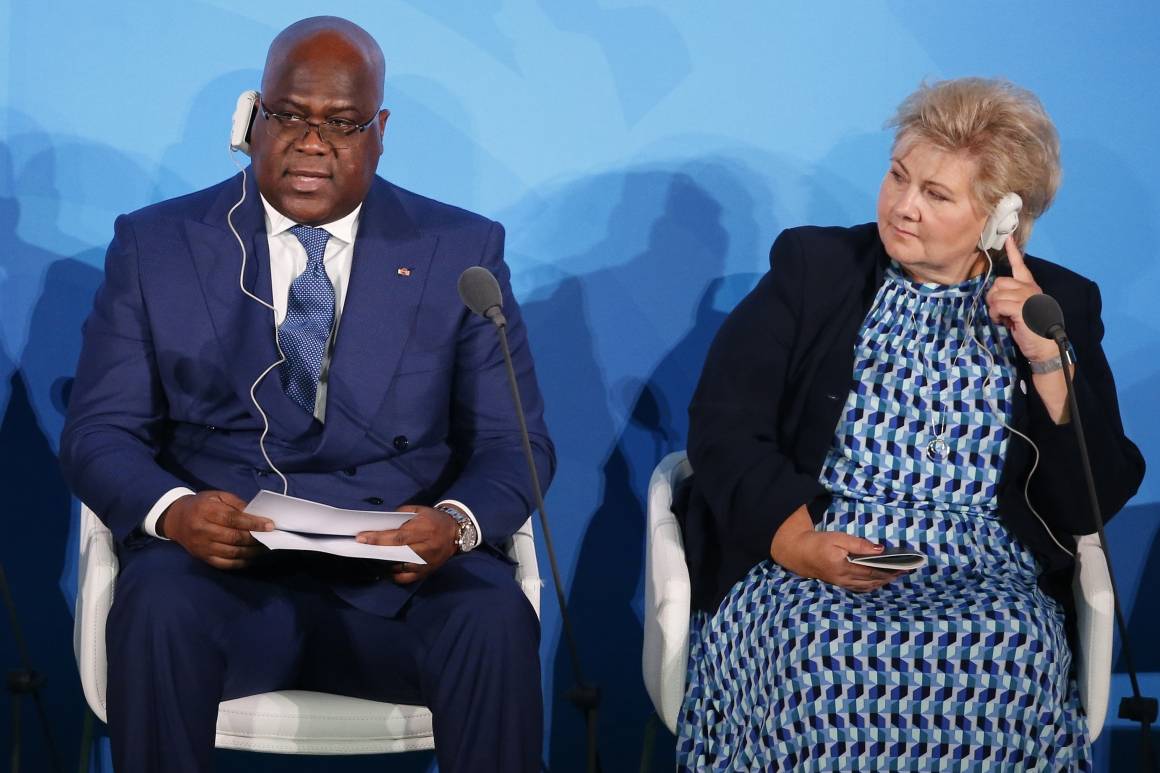Erna Solberg lytter til Kongos president Felix Tshisekedi under FNs klimatoppmøte i New York, 23. september 2019. Foto: AP Photo/Jason DeCrow